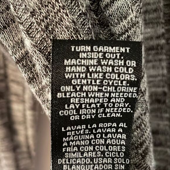 Zac & Rachel Woman sophisticated open shoulder detail tunic sweater 3X - Picture 10 of 10